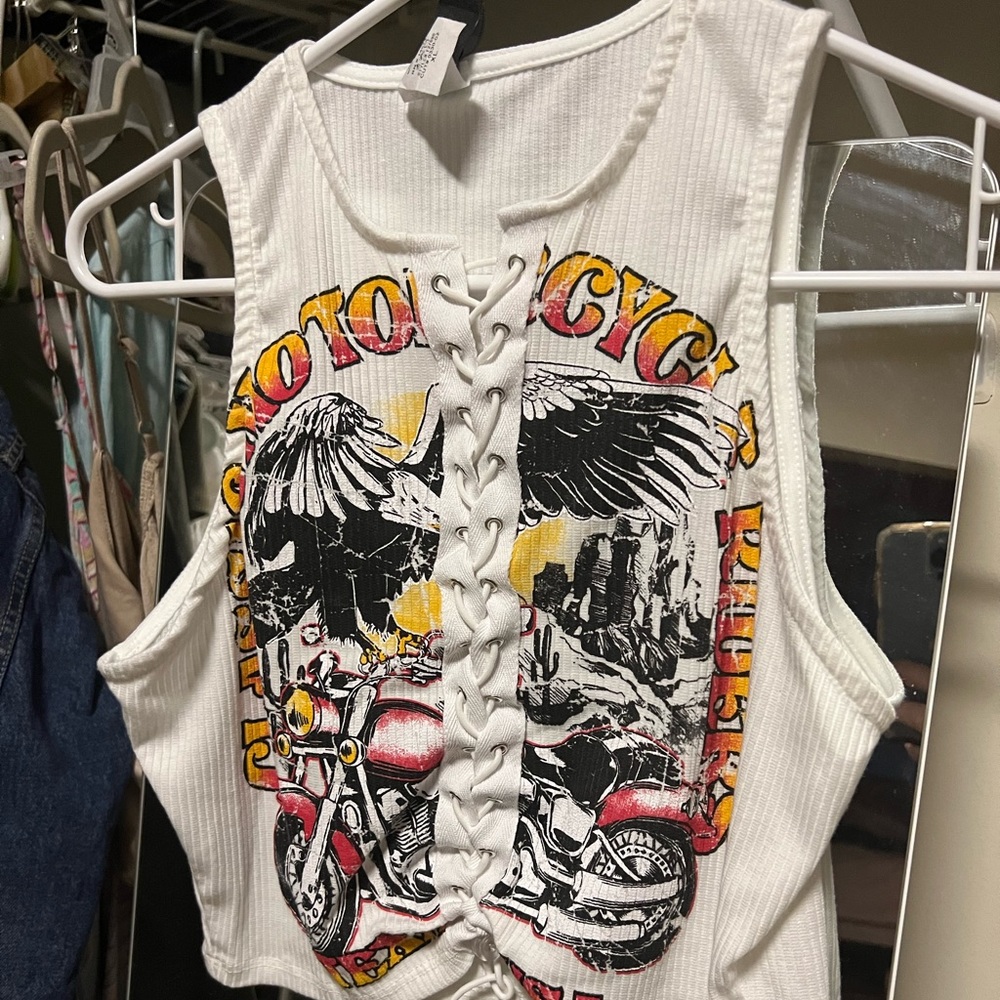 Crop top